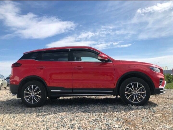 Geely Atlas Pro: фото владельца