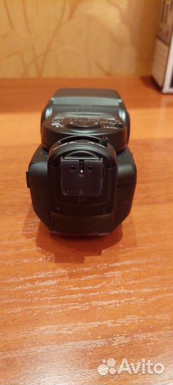 Вспышка Sony HVL-F60M