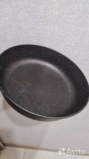 Сковорода литая 28см,Нева фера индукция