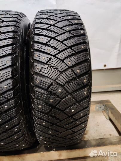 Goodyear Ultragrip Ice Arctic 185/65 R15 88T
