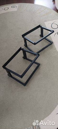 Подставки под акустику S90