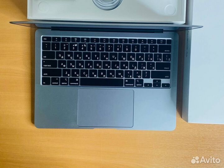 Macbook Air 13 2020 (в идеале)