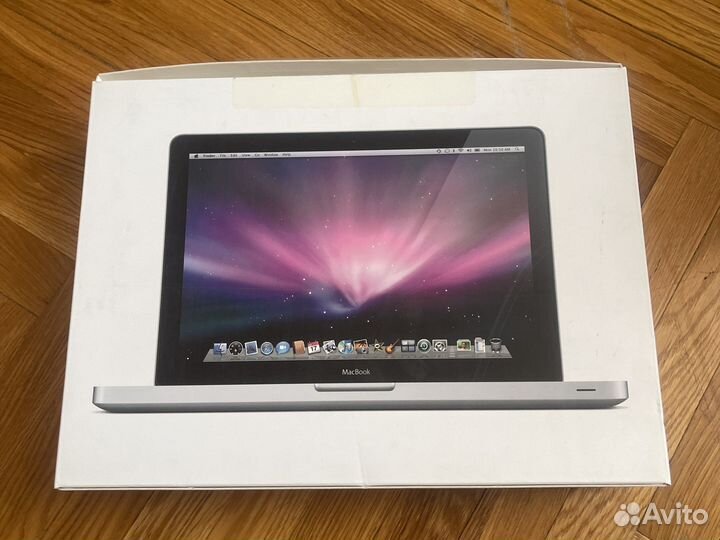 Коробка от Apple Macbook 13