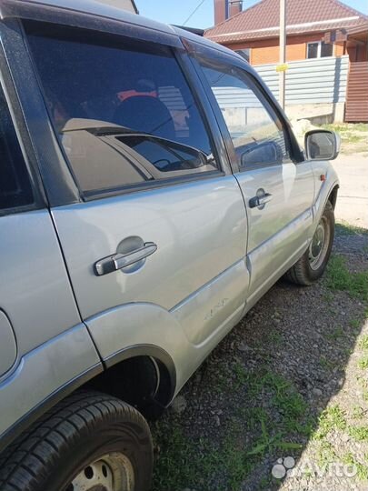 Chevrolet Niva 1.7 МТ, 2006, 220 000 км