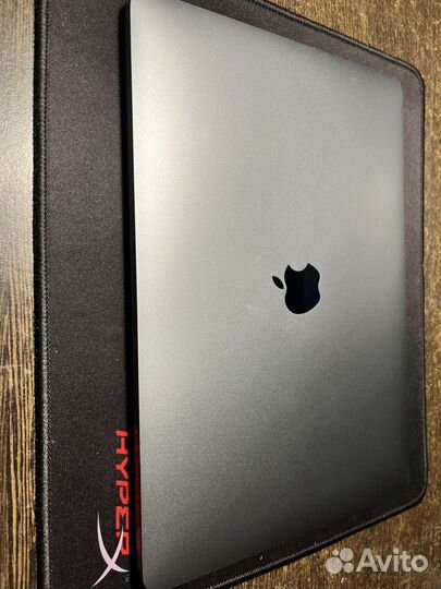 Macbook pro 13 2019 touch bar