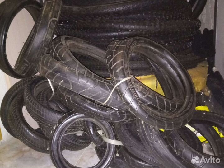 Покрышки, камеры на коляску детскую