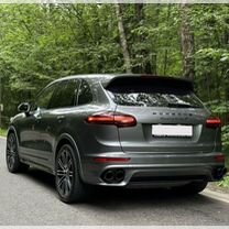 Porsche Cayenne Turbo S 4.8 AT, 2015, 140 000 км, с пробегом, цена 7 700 000 руб.