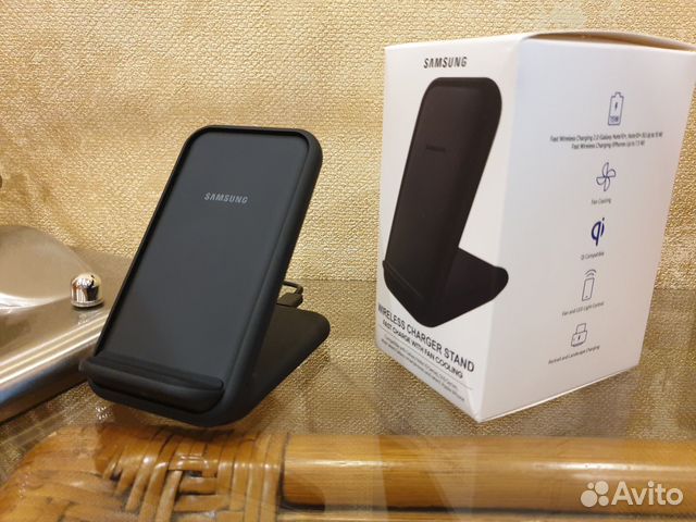 Беспроводное зарядное устройство Samsung EP-N5200