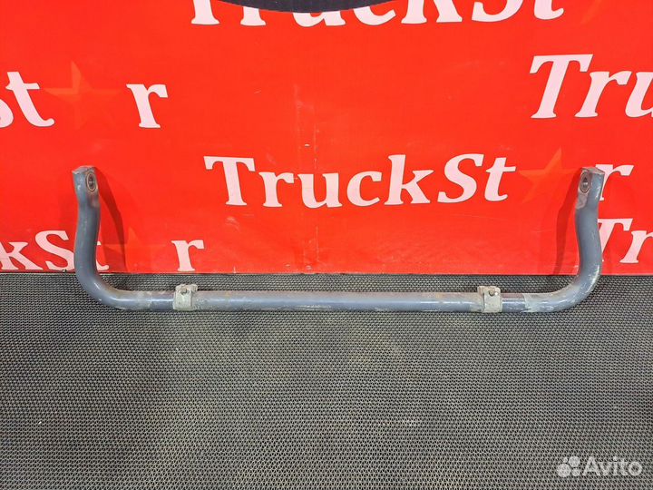 Стабилизатор передний