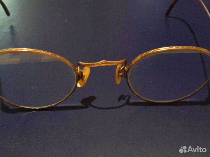Очки старинные