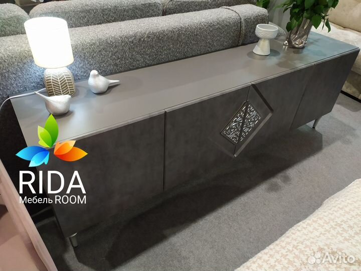 Тумба под телевизор Венеция-3