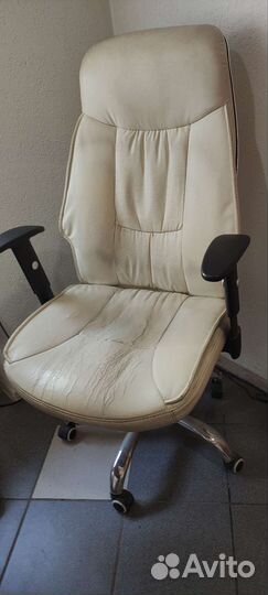 Компьютерное кресло руководителя бу