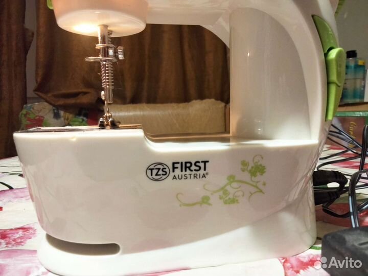 Швейная машинка