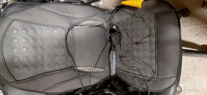 Накладка на автомобильное сиденье массажная