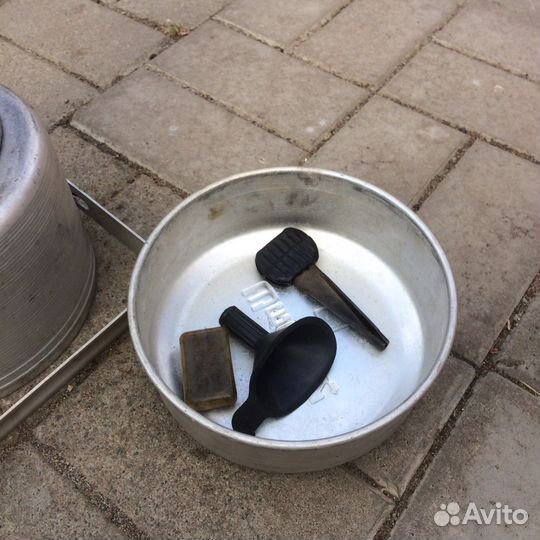 Примус шмель 2