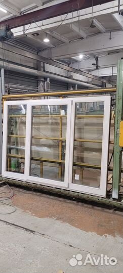 Окно деревянное поворотно / откидное