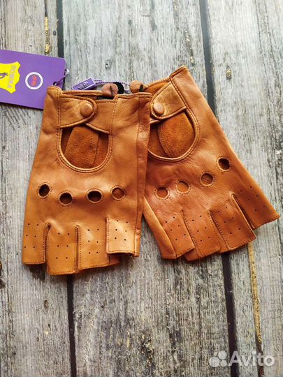Перчатки. Натуральная кожа