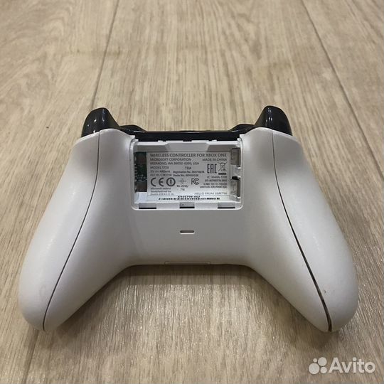 Геймпад xbox One