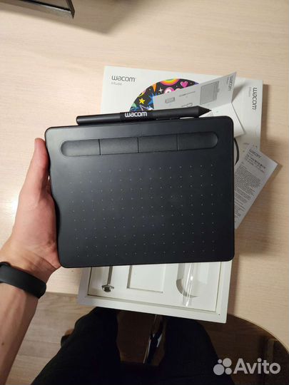 Графический планшет для рисования Wacom intuos s