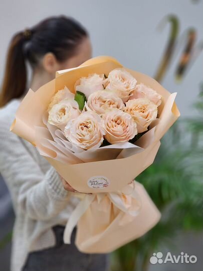 Пионовидные розы