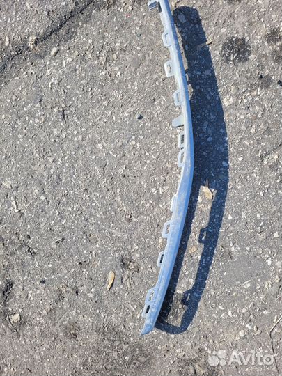 Молдинг переднего бампера левый chery tiggo 4