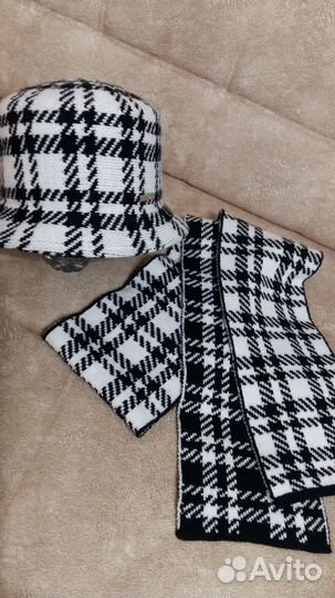 Шляпка и шарф