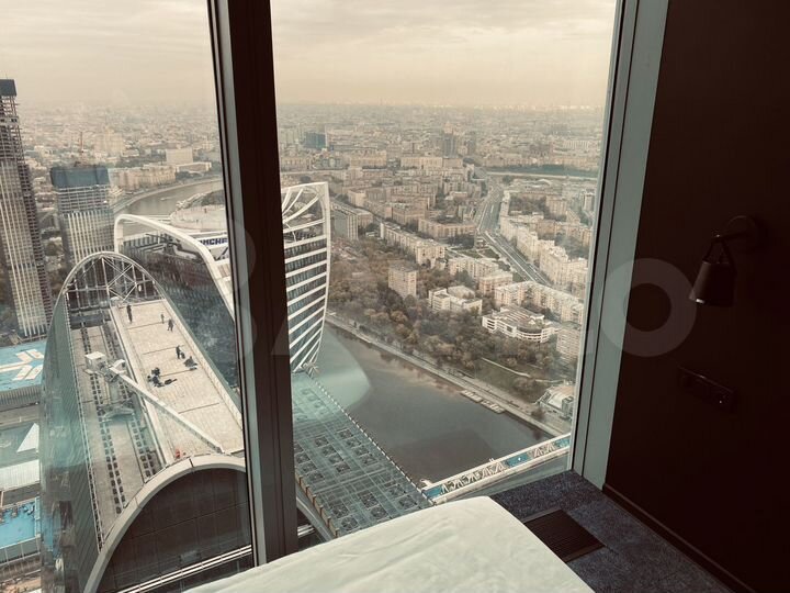 Комната 15 м², 67/71 эт.