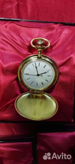 Часы кварцевые карманные