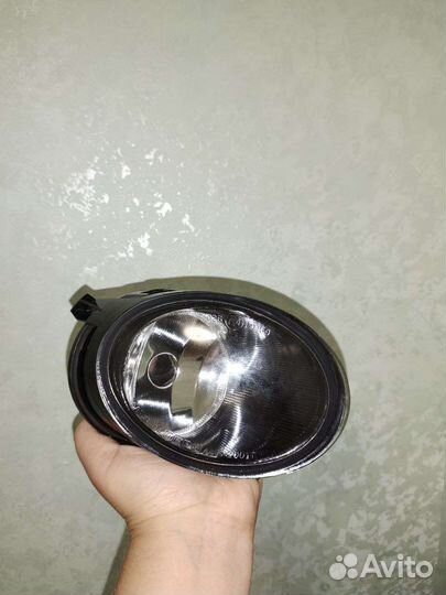 Правя противотуманная фара на ауди А6С6 с 2004г