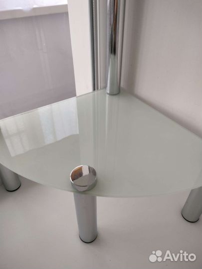 Стеклянная стойка