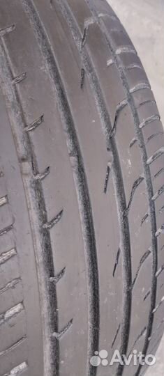 Continental ContiPremiumContact 2 215/55 R17 94V