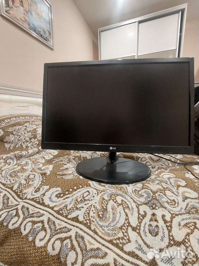 Монитор для компьютера