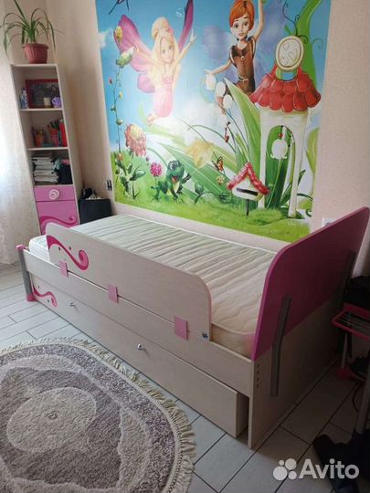 Спальный гарнитур для девочки