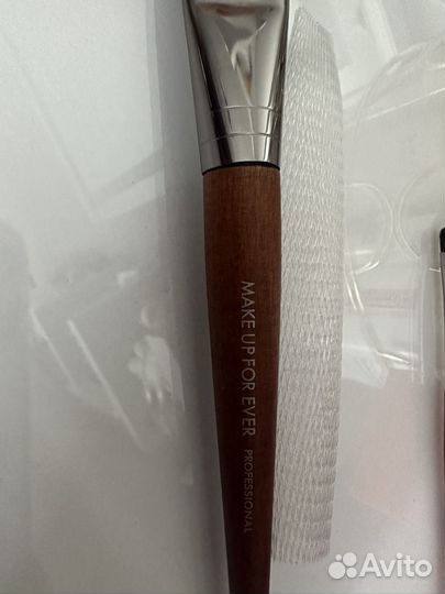 Кисти для макияжа