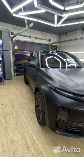 Оклейка автомобиля защитной пленкой