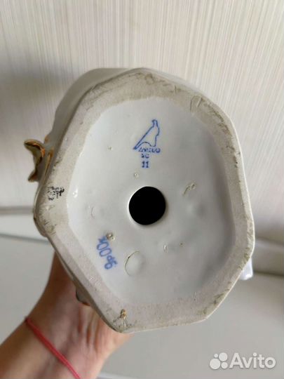 Фарфоровая статуэтка Цапля