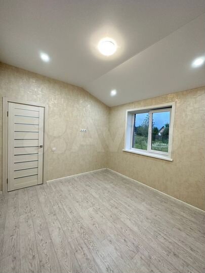 Дом 71,6 м² на участке 8 сот.