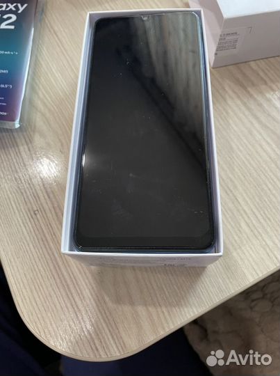 Samsung Galaxy M12, 4/64 ГБ