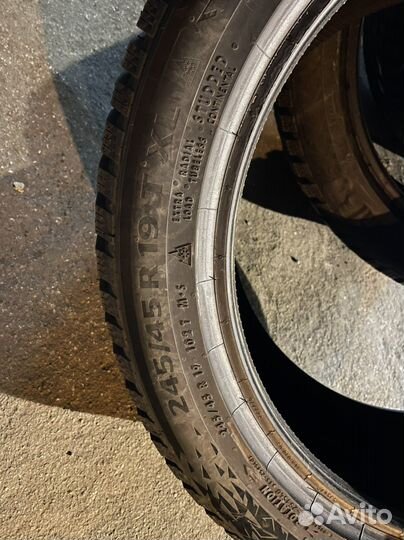 Continental IceContact 3 245/45 R19 102T
