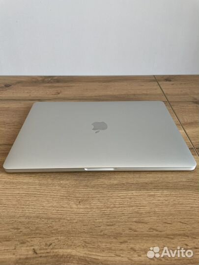 Apple MacBook Pro 13