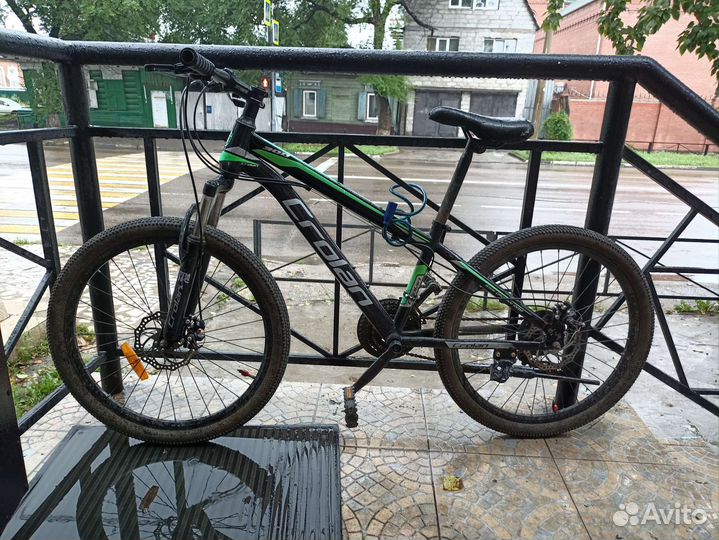 Велосипед спортивный колёса 26