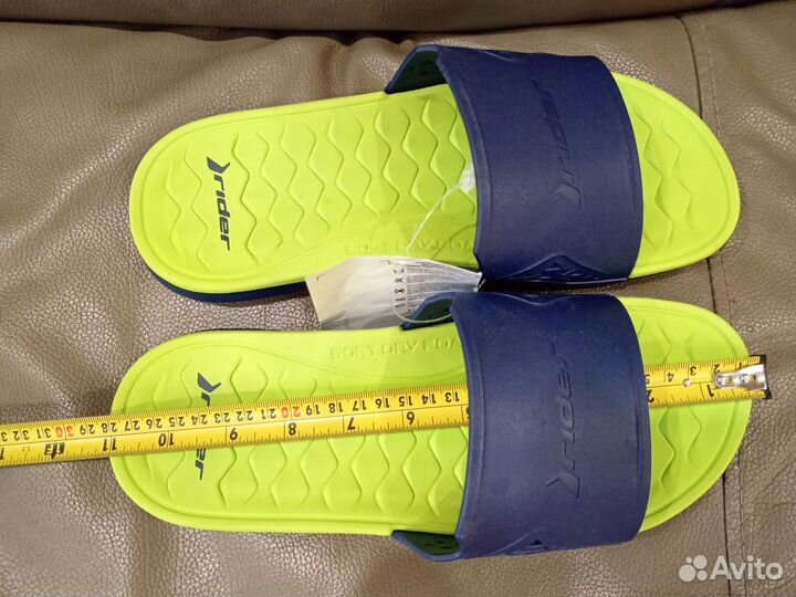 Сланцы мужские 42 размер