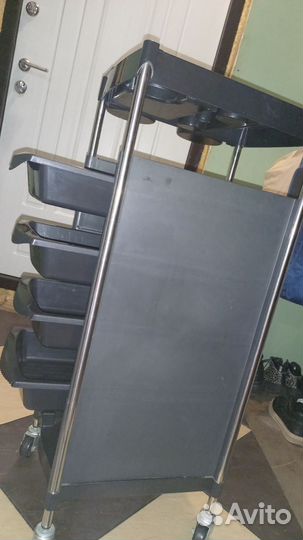 Тележка парикмахерская бу