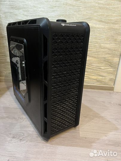 Корпус Cougar Evolution Full-Tower