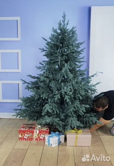 Искусственная ель голубая
