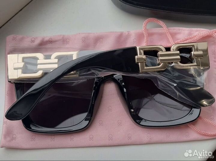 Солнцезащитные очки женские