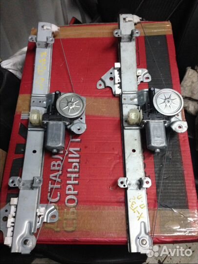 Стеклоподъемник передний Nissan X-Trail Т 32