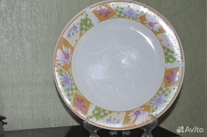 Большая тарелка блюдо