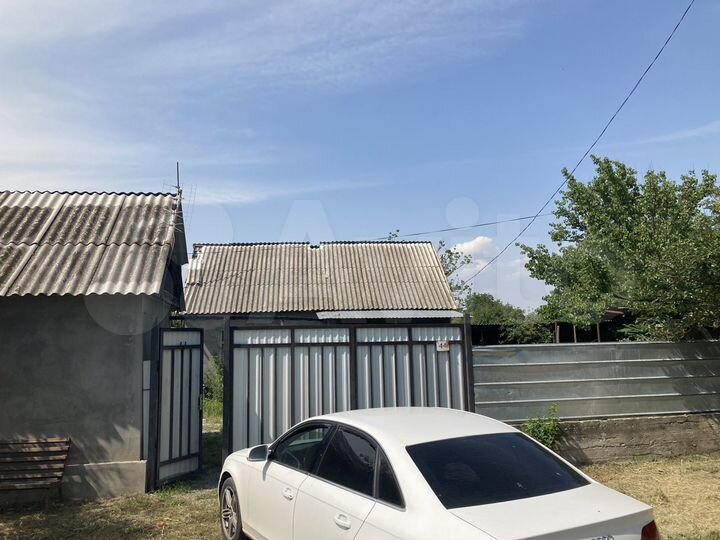 Дом 64 м² на участке 65 сот.