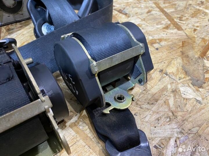 Ремень безопасности задний Peugeot 307 SW 2004